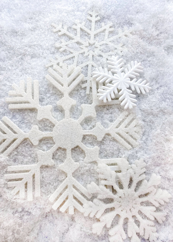 Dekra-Lite Geometric Snowflake with All Snowflakes