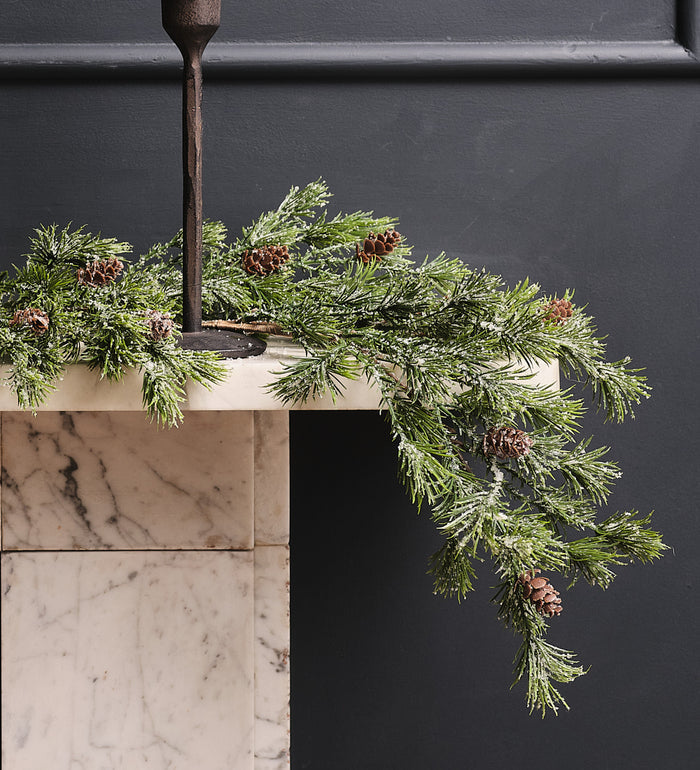 Artificial Fir Cone Garland