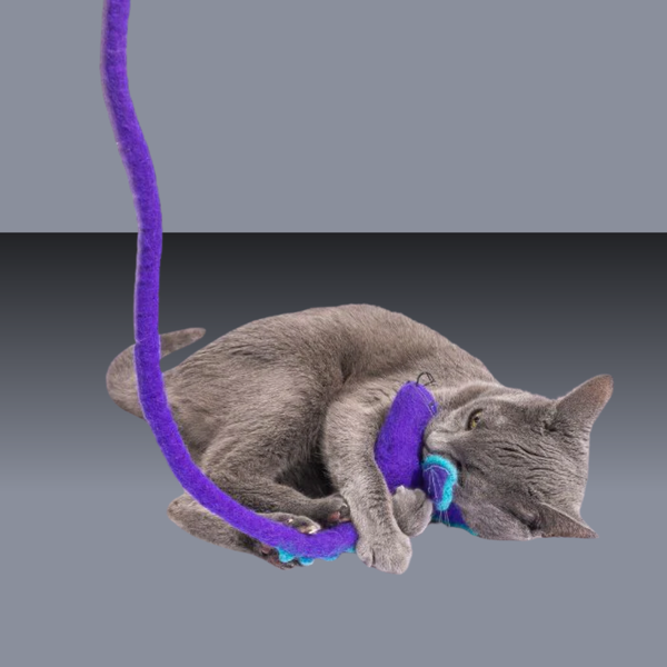 Cat in the Box Wool Mouse with 6' Tail Dragon