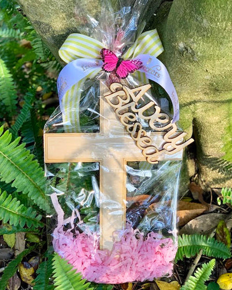 Cross Take It & Make It Craft Kit