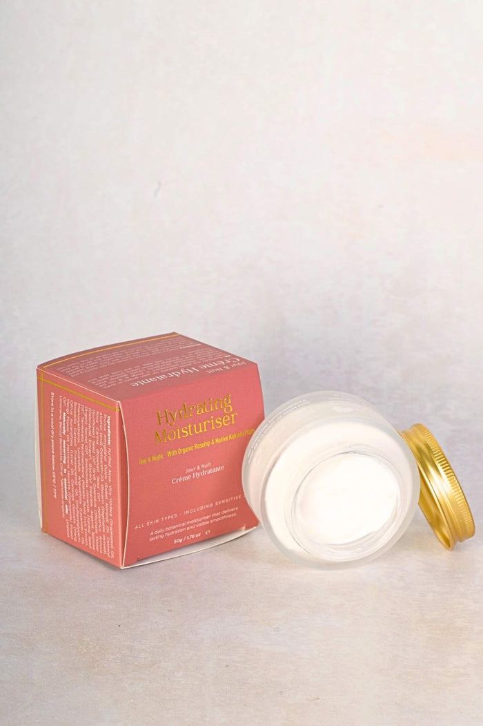 Day & Night Botanical Hydrating Moisturiser - Scoop Whole Beauty -