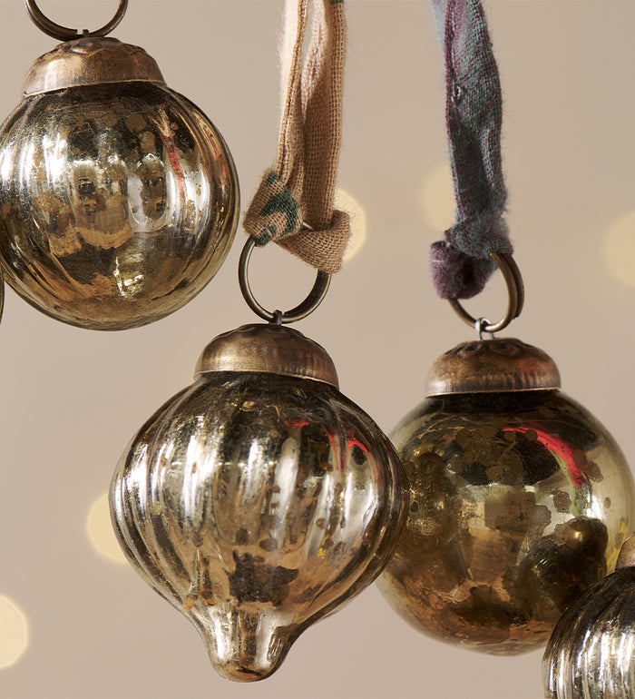 Dew Drop Baubles