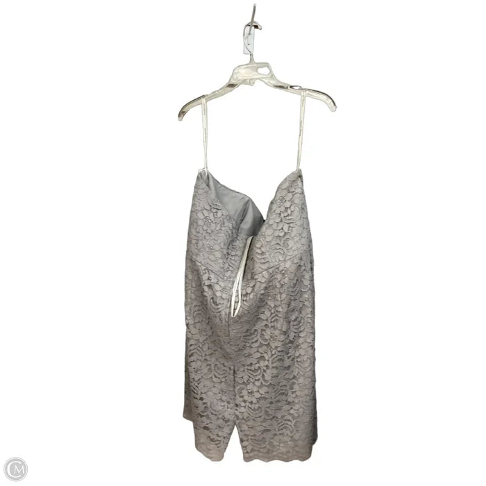 Dress Party Short By Clothes Mentor In Grey, Size: 3x
