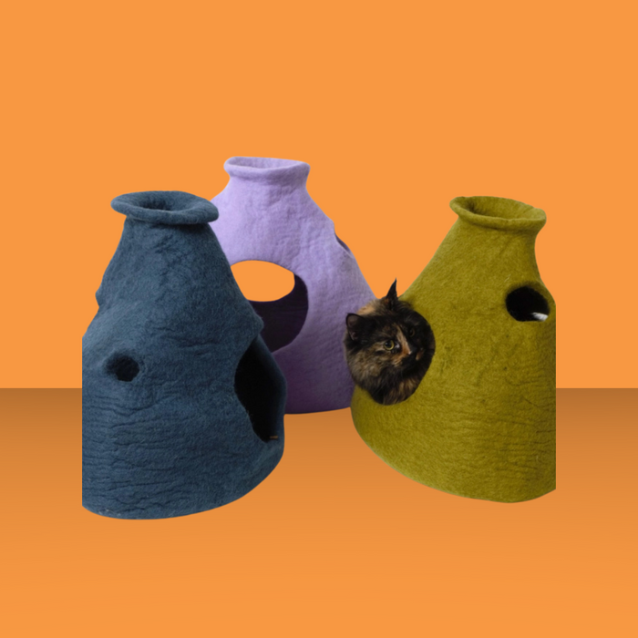 Karma Cat Wool Cave Green