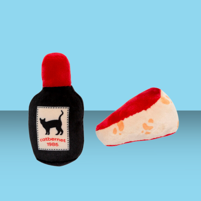Pearhead Cheese & Wine Cat Toy