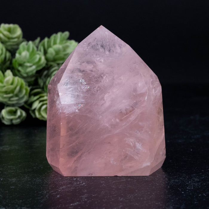 Rose Quartz 139 g 59x49mm - InnerVision Crystals