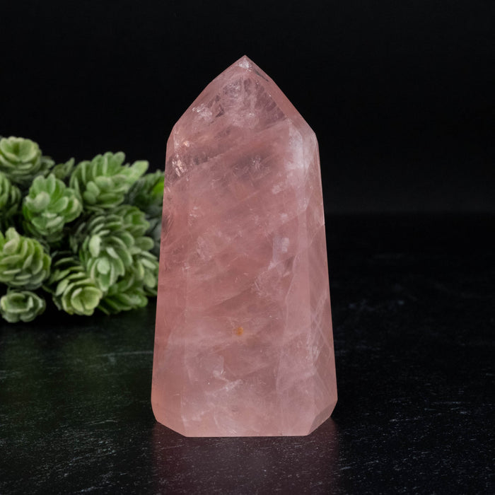 Rose Quartz 185 g 89x45mm - InnerVision Crystals