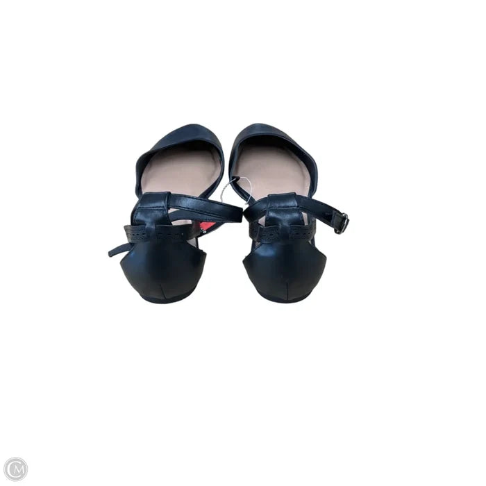 Sandals Flats By Torrid In Black, Size: 8