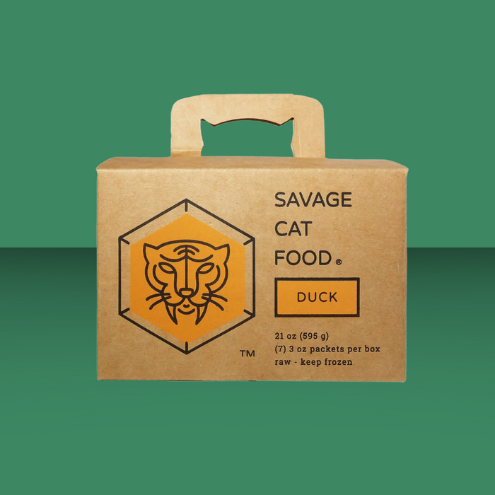 Savage Cat Duck Box 21oz