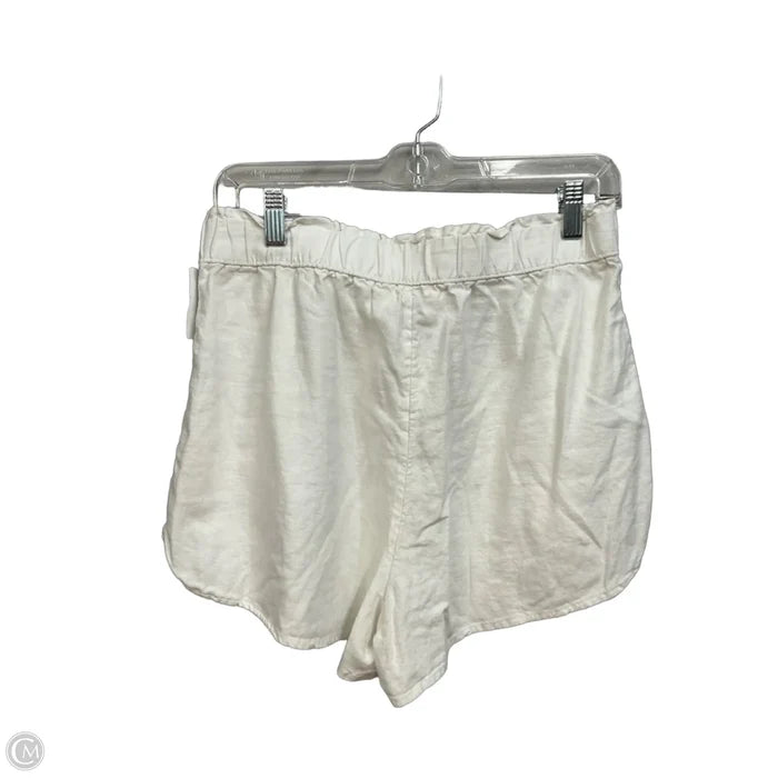 Shortalls By Universal Thread In White, Size: 8