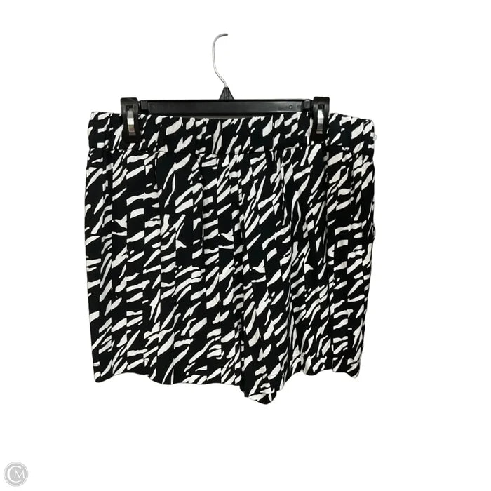 Shorts By Nine West In Black & Yellow, Size: 12