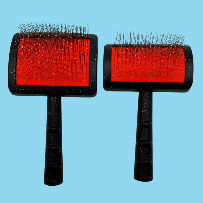 Yento Mega Pin Slicker Brush M